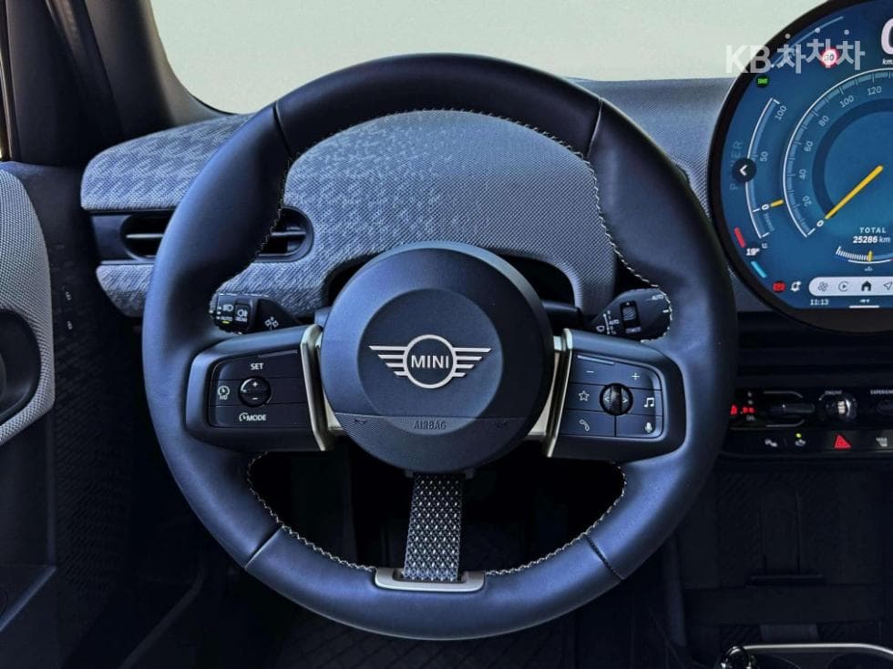 Mini Cooper 4th generationS 2.0 5-door Favoured - 16