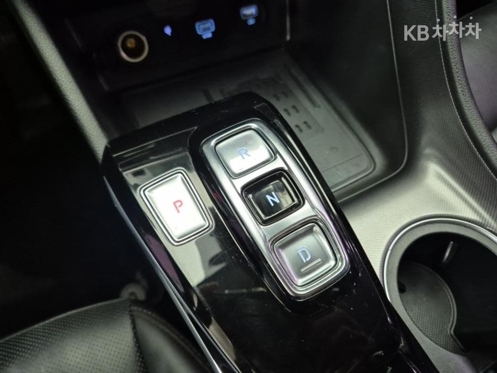 Hyundai Sonata (DN8)2.0 Premium 패밀리 - 8