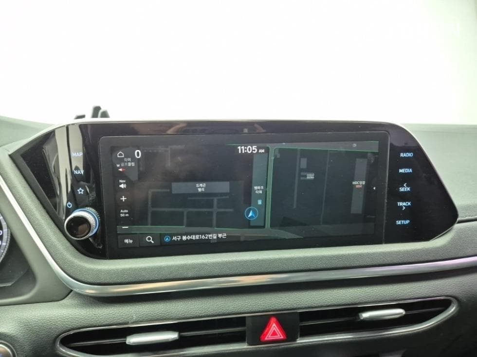 Hyundai Sonata (DN8)2.0 Premium 패밀리 - 13
