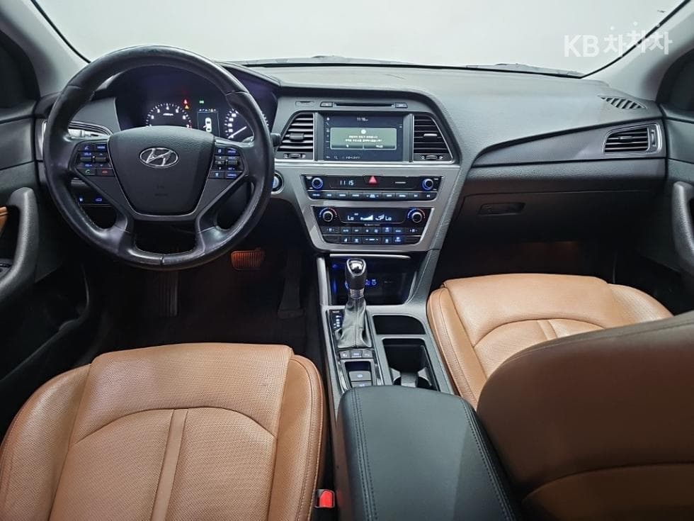 Хюндай Соната LF2.4 Exclusive - 7