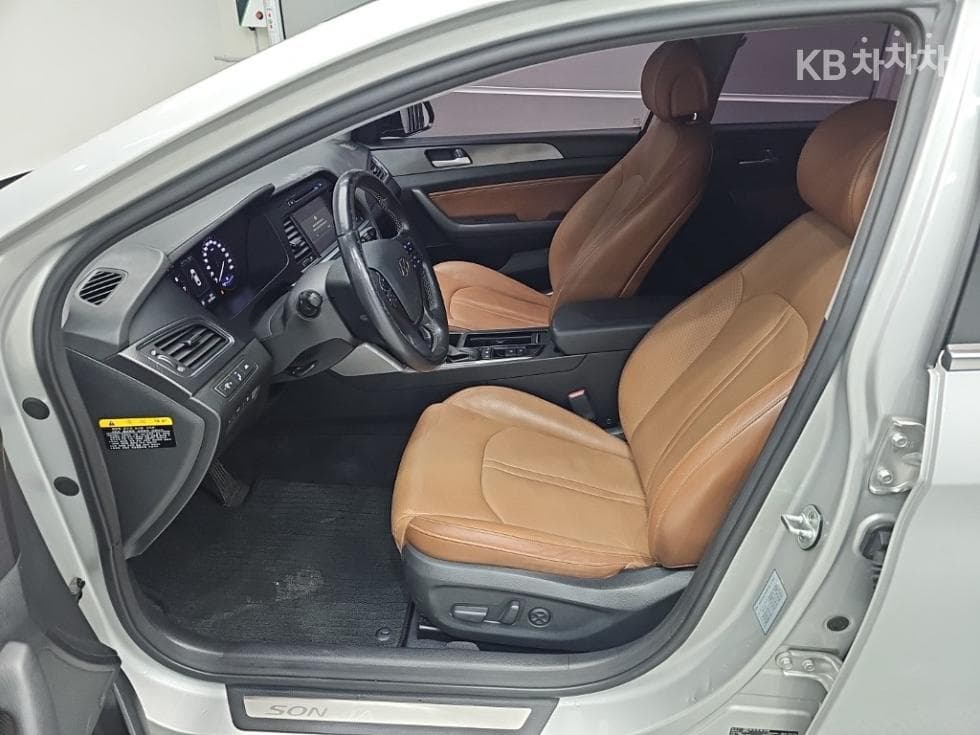 Хюндай Соната LF2.4 Exclusive - 11