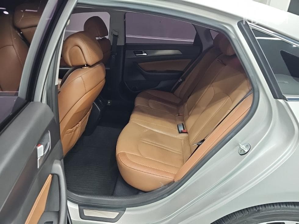 Хюндай Соната LF2.4 Exclusive - 12