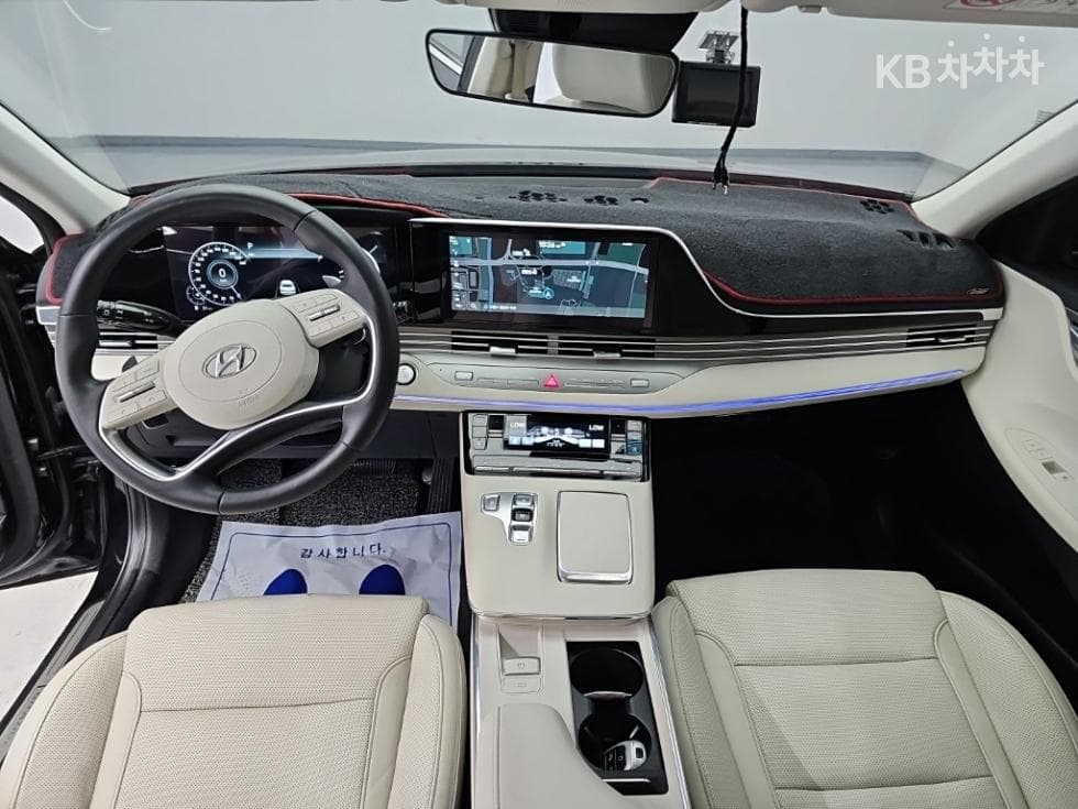 Хюндай The New (фейслифт) Grandeur (Azera)2.5 Le Blanc - 7