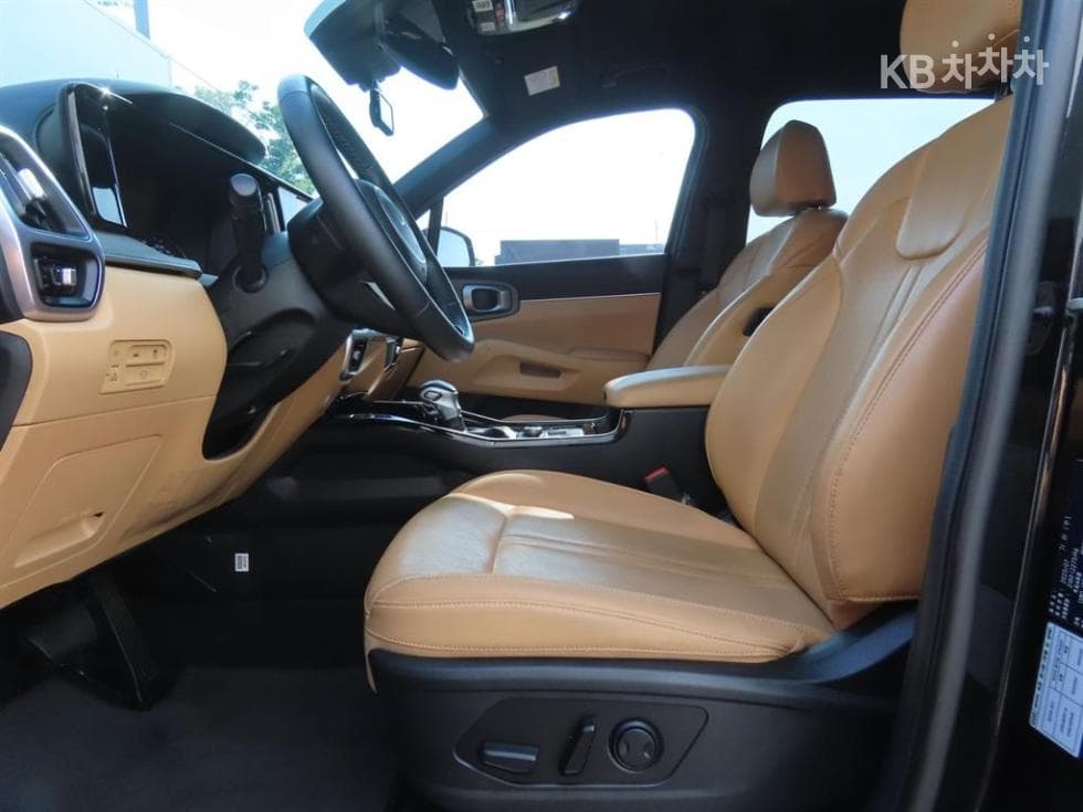 Киа Sorento 4-то поколение2.2 Дизел 4x4 Престиж - 17