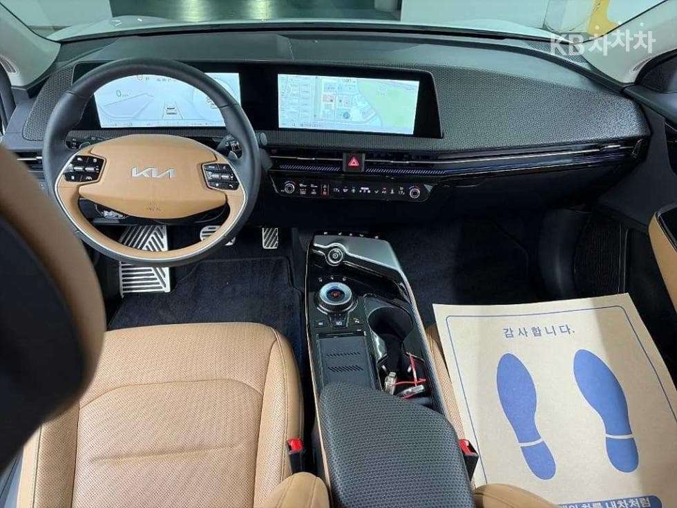 Киа EV6롱 레Местен지 2WD 어스 - 7