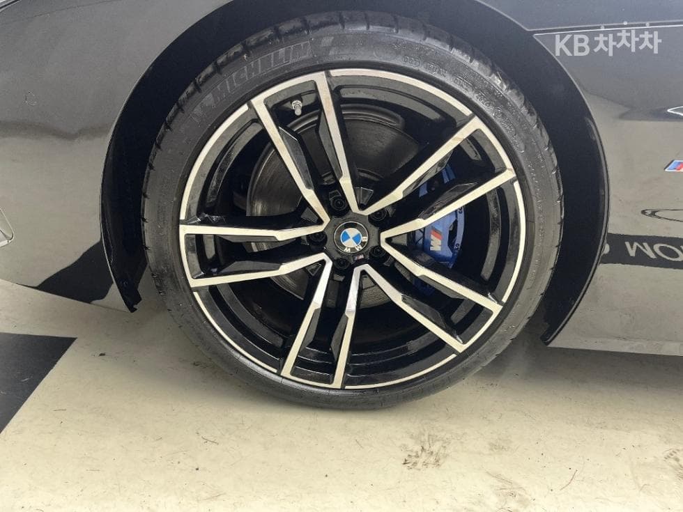 BMW All New Z4sDrive 20i M Sports Package - 17