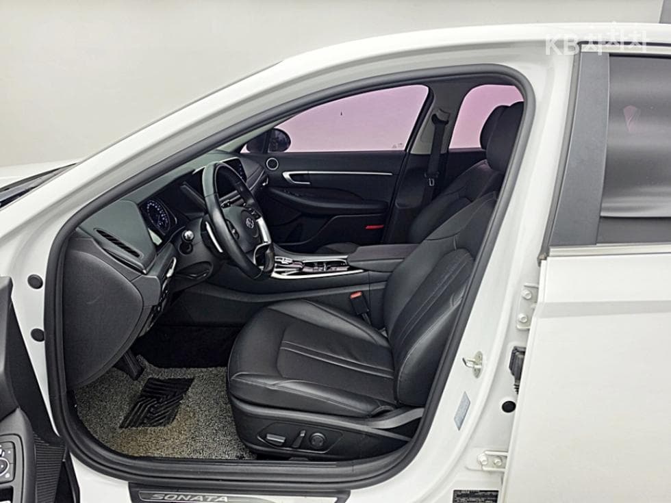 Hyundai Sonata (DN8)2.0 Premium - 11