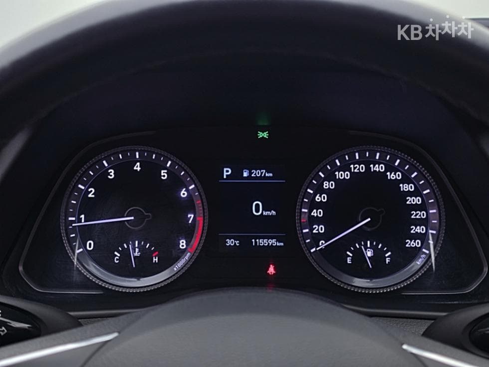 Hyundai Sonata (DN8)2.0 Premium - 14