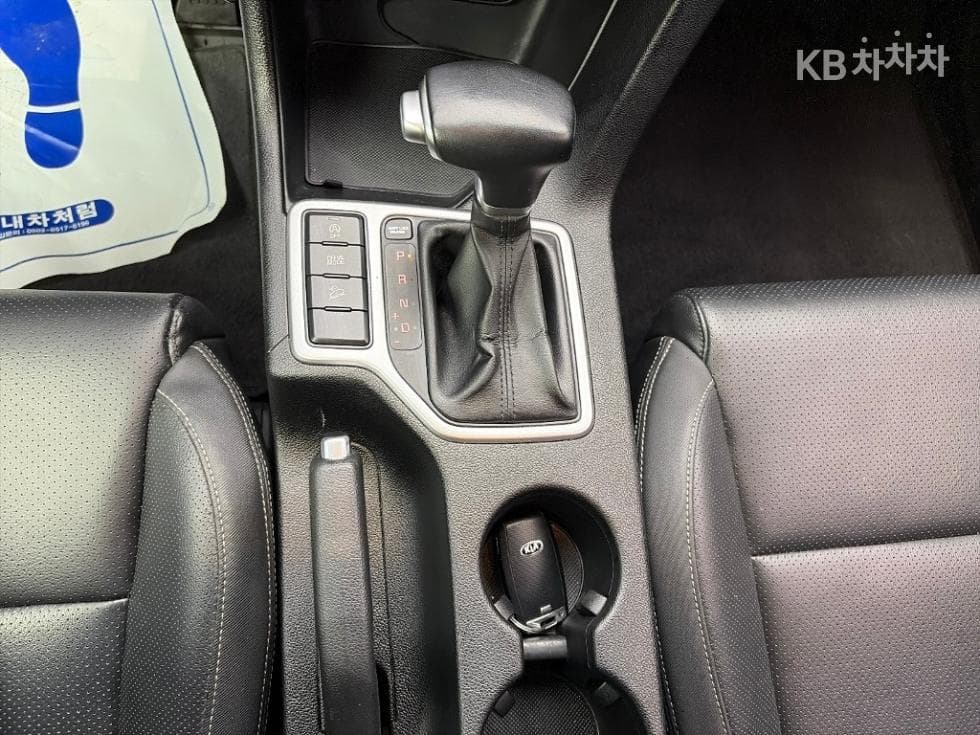 Киа Sportage 4-то поколениеДизел 1.7 2WD Noblesse - 8