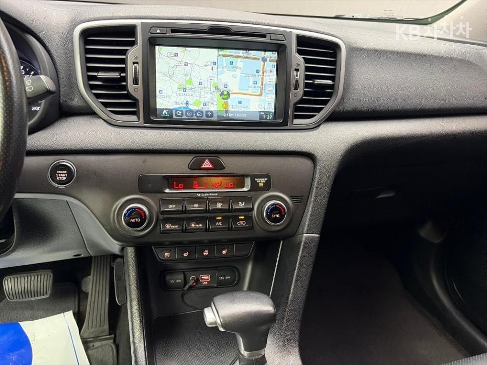 Киа Sportage 4-то поколениеДизел 1.7 2WD Noblesse - 10