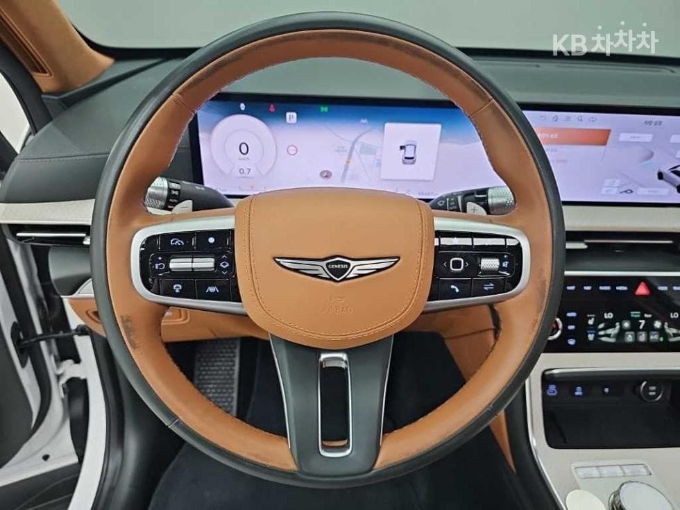 Дженезис GV802.5 Турбо Бензин AWD - 9
