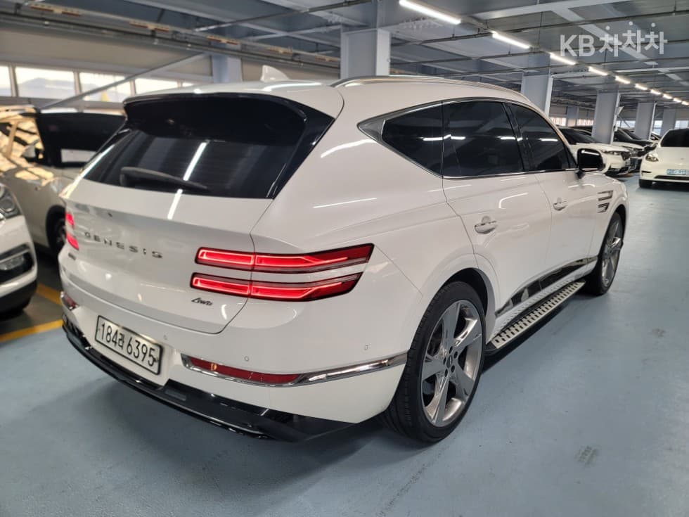Genesis GV803.0 Diesel AWD - 4