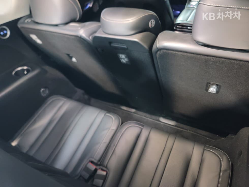 Genesis GV803.0 Diesel AWD - 26