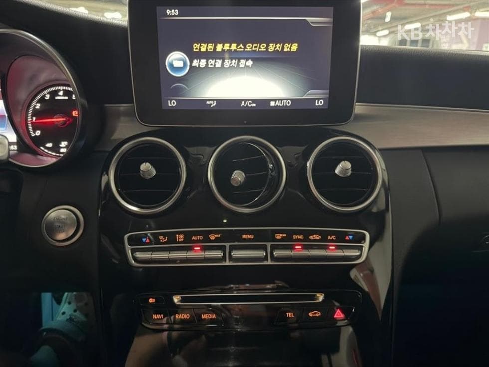 Mercedes-Benz The New (facelift) C-ClassC200 Avantgarde W205 - 10