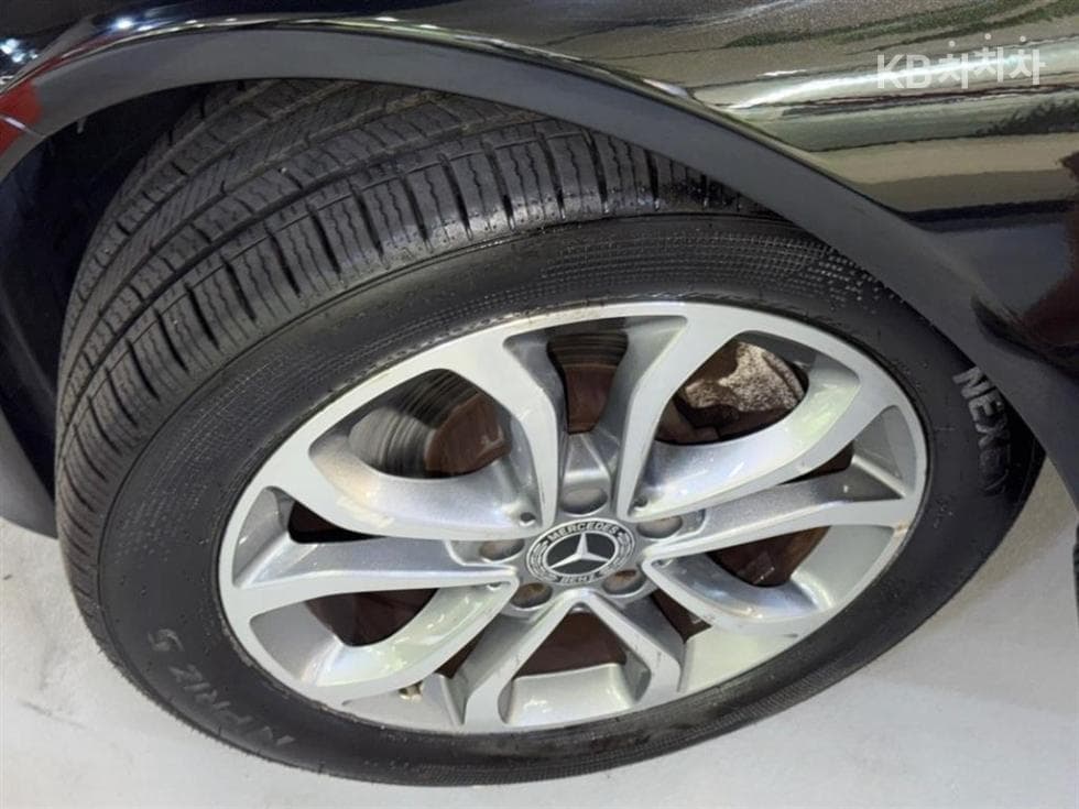 Mercedes-Benz The New (facelift) C-ClassC200 Avantgarde W205 - 18