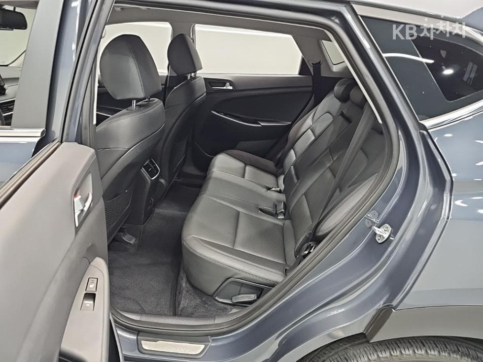 Хюндай All New ТуксонДизел(e-VGT R)2.0 4x4 Premium - 12