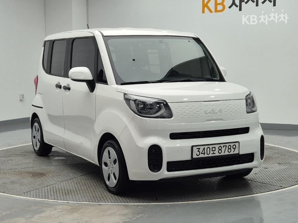 Киа The New (фейслифт) Рей (ван) Ван1.0 Бензин Ван 2-местен Стандартен - 4