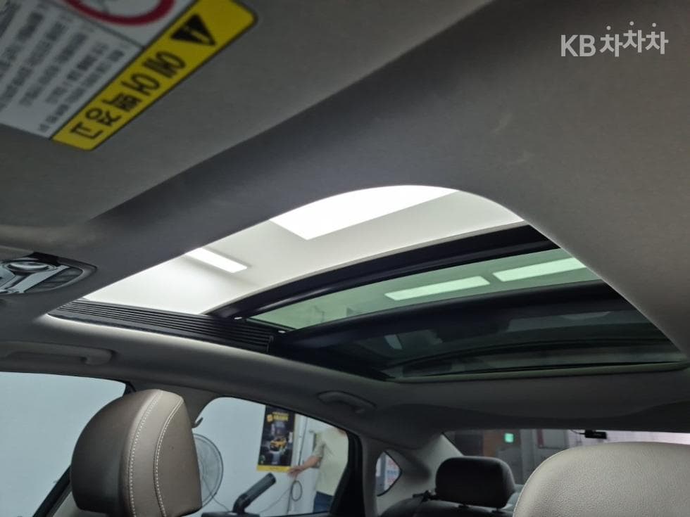 Hyundai Grandeur (Azera)IG3.0 Premium - 13