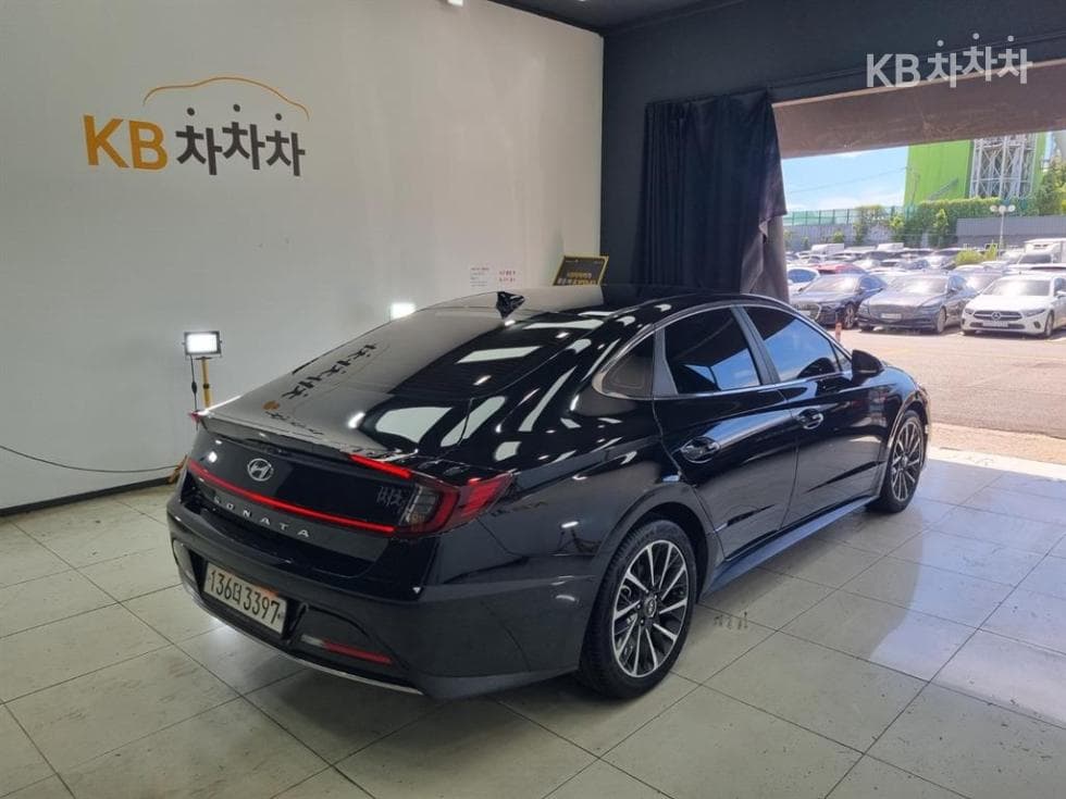 Хюндай Соната (DN8)2.0 Premium 패밀리 - 4