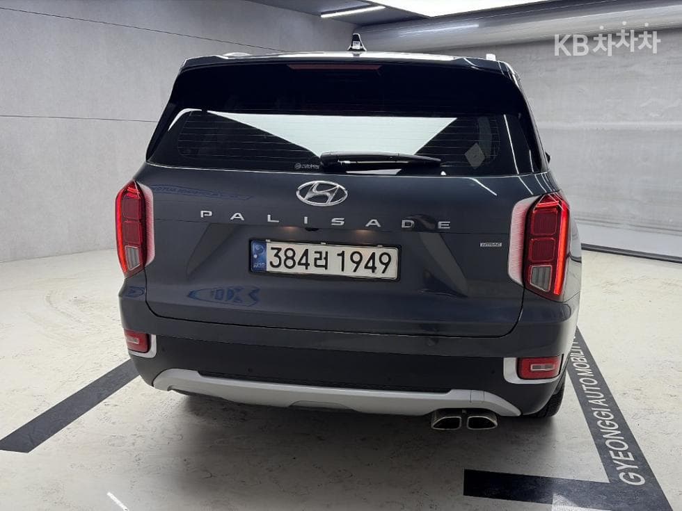 Хюндай Palisade3.8 Бензин 7-местен (Лимузин) AWD Престиж - 3