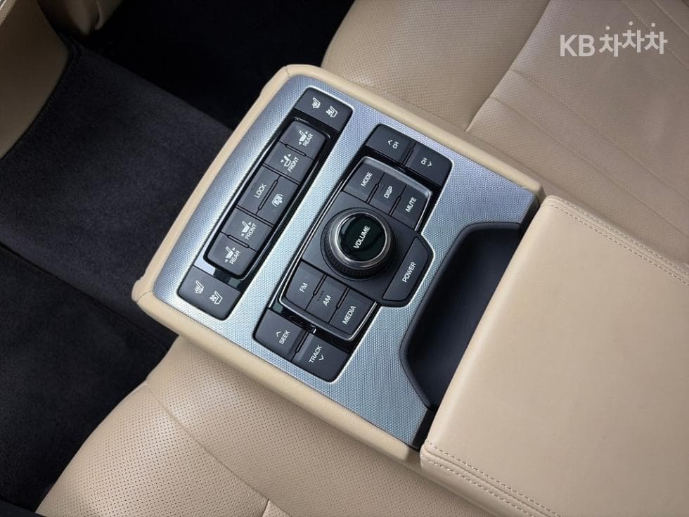 Дженезис G803.8 GDI AWD Престиж - 14