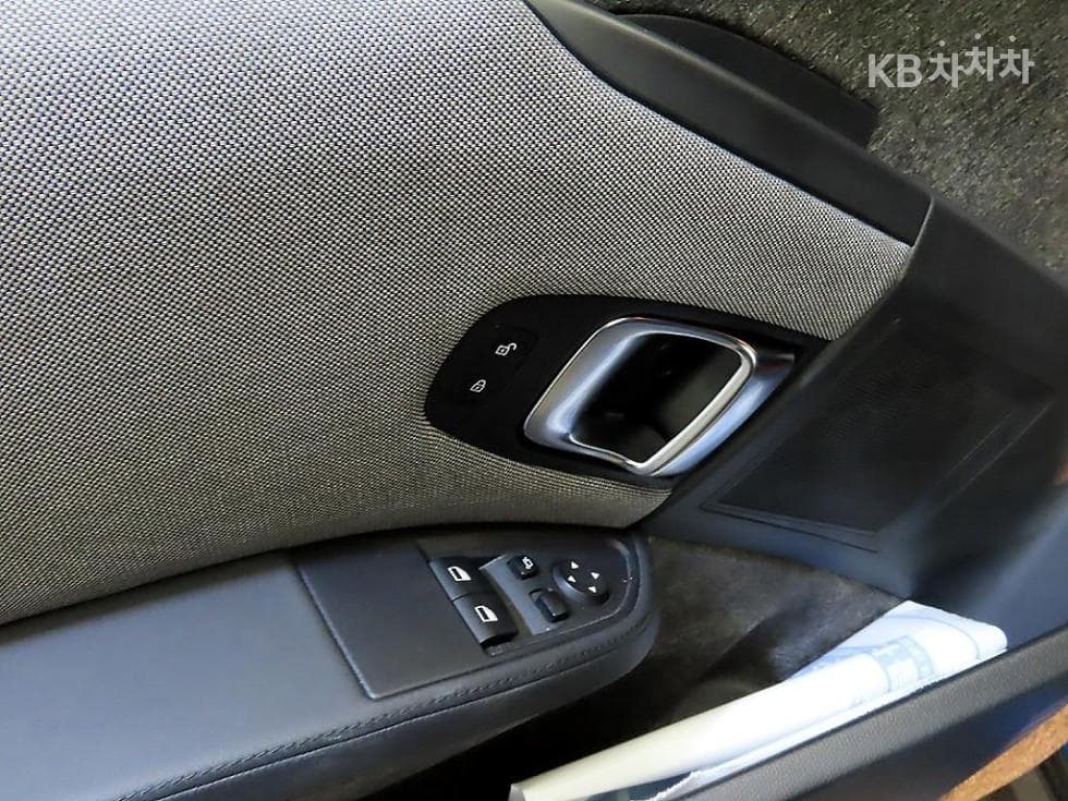 BMW i3LUX I01 - 15