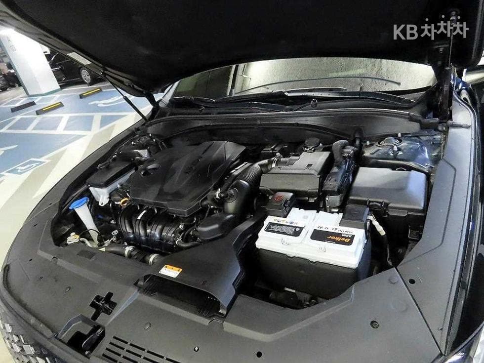 Hyundai The New (facelift) Grandeur (Azera)2.5 Calligraphy - 19