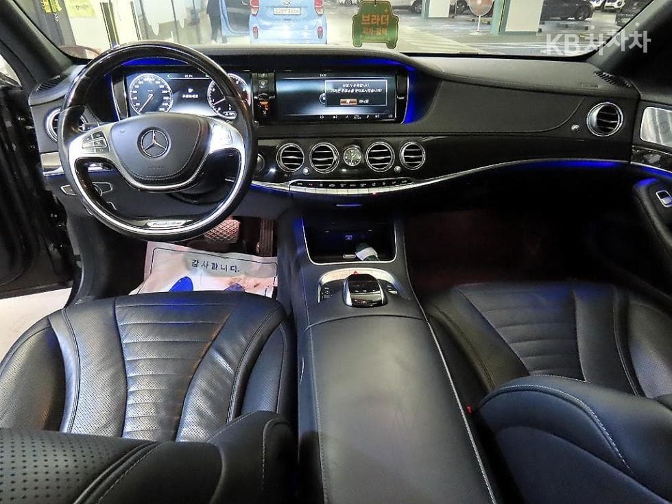 Mercedes-Benz New S-ClassS500L 4MATIC W222 - 10
