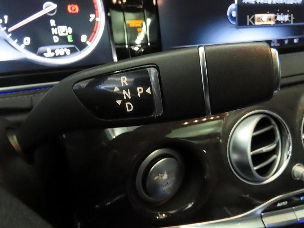 Mercedes-Benz New S-ClassS500L 4MATIC W222 - 12