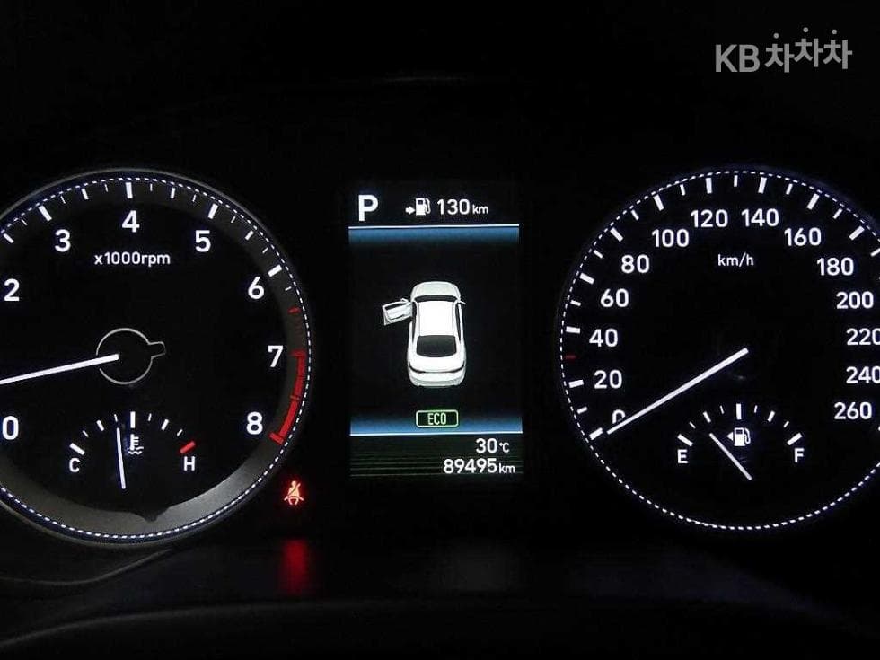 Hyundai Grandeur (Azera)IG3.0 Exclusive Special (special feature/edition) - 9