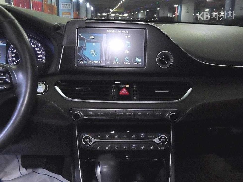 Hyundai Grandeur (Azera)IG3.0 Exclusive Special (special feature/edition) - 11