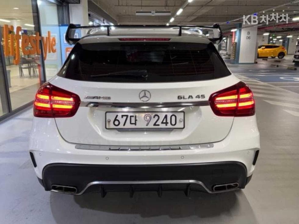 Mercedes-Benz GLA X156GLA45 AMG 4매틱 - 5
