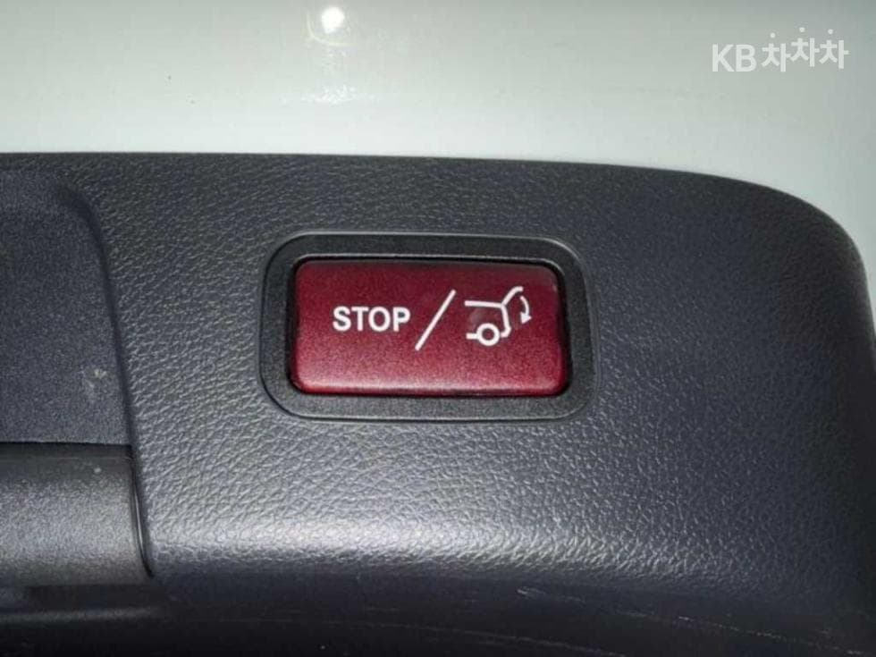 Mercedes-Benz GLA X156GLA45 AMG 4매틱 - 18