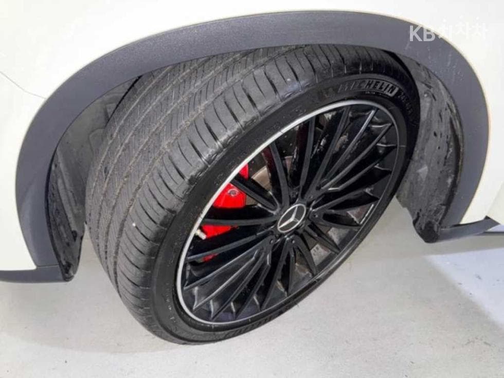 Mercedes-Benz GLA X156GLA45 AMG 4매틱 - 20