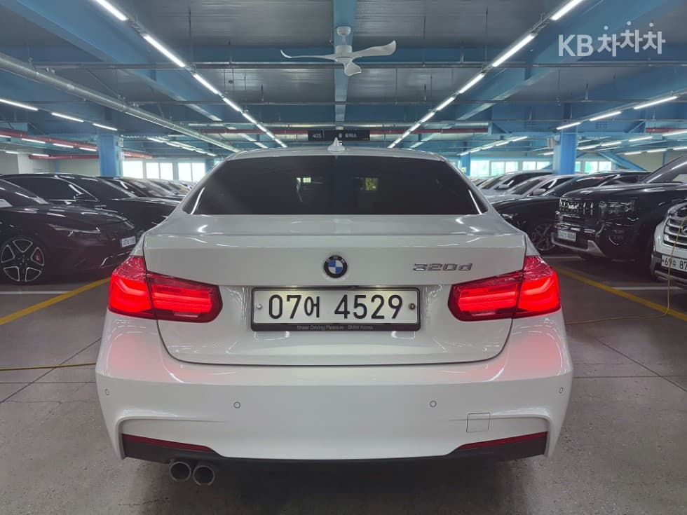 BMW Нов3 Серия320d M스포츠 F30 - 3