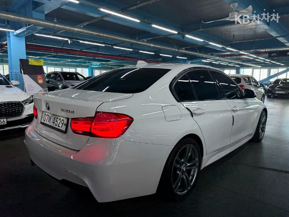 BMW Нов3 Серия320d M스포츠 F30 - 4