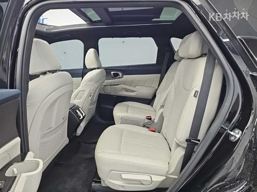 Киа The New (фейслифт) Sorento Хибрид MQ41.6T HEV 2WD Signature Gravity - 12