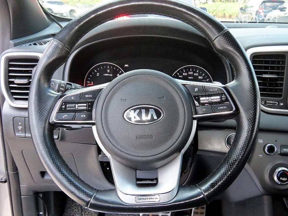 Киа Sportage 더 볼드Смарт스트림 D 1.6 Дизел 4x4 Престиж - 8