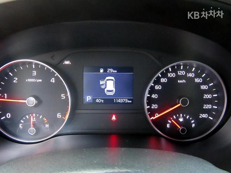 Киа Sportage 더 볼드Смарт스트림 D 1.6 Дизел 4x4 Престиж - 9