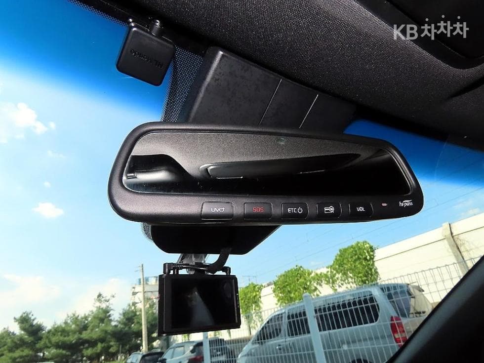 Киа Sportage 더 볼드Смарт스트림 D 1.6 Дизел 4x4 Престиж - 16