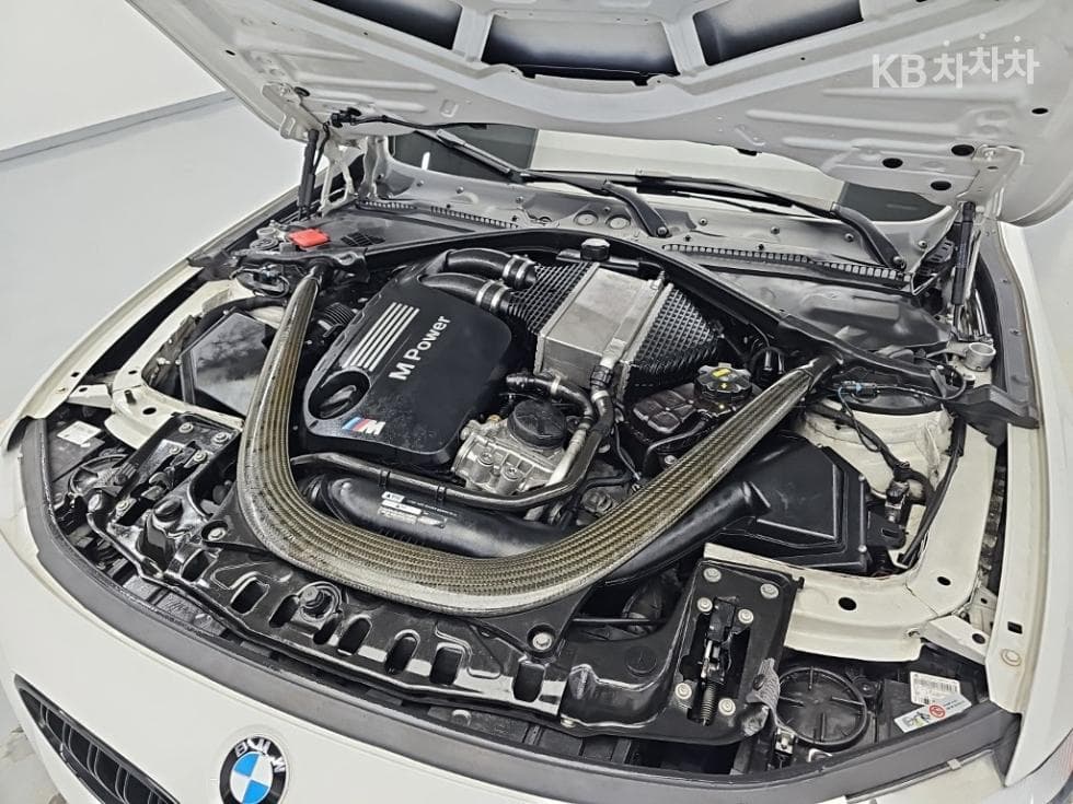 BMW M시리즈M4 Кабриолет F83 - 5