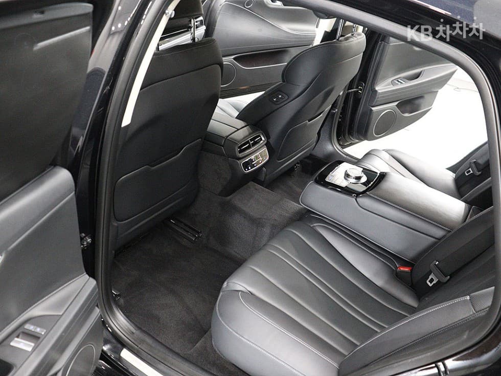Дженезис G80(RG3)3.5 Турбо Бензин Директ Инжекция 2WD - 16