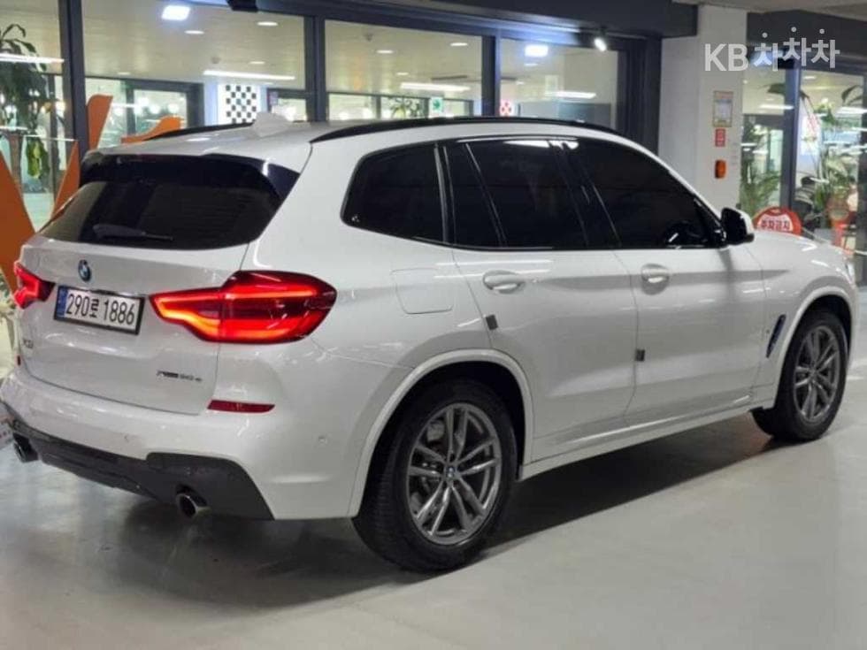 BMW X3 (G01)xDrive 30e M Sport - 4