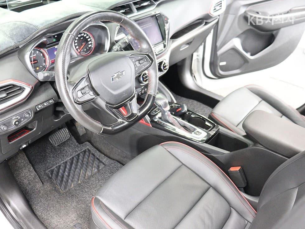 Джи Ем Корея Trailblazer1.35 Бензин AWD RS - 16