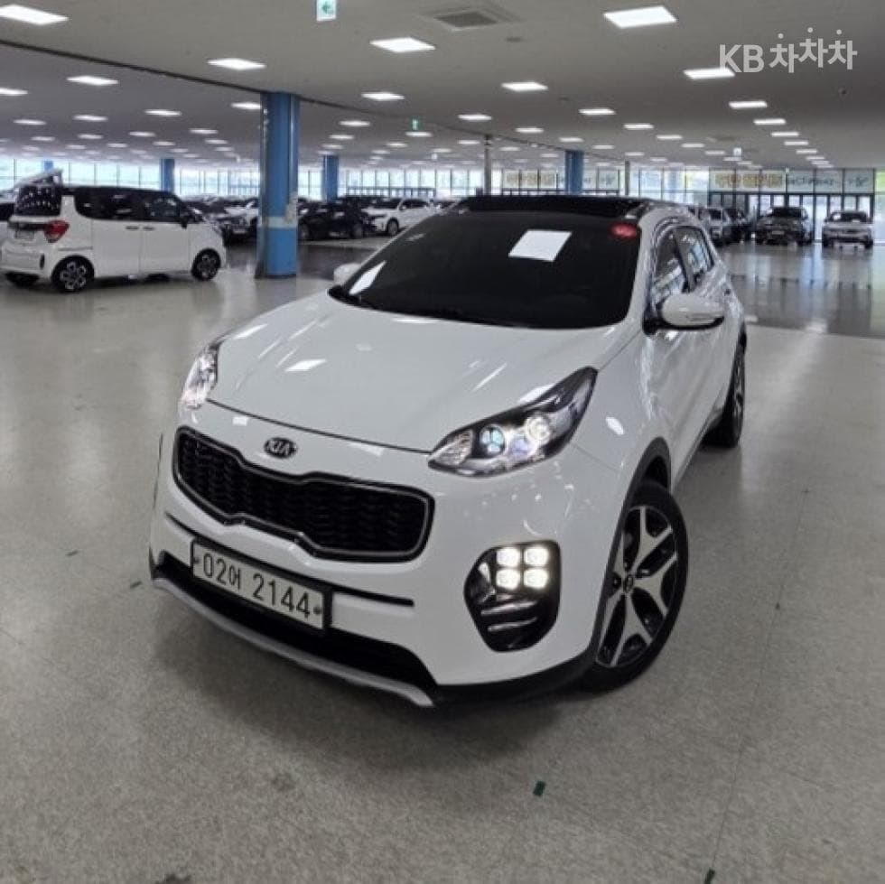 Kia Sportage 4th generation Diesel 2.0 2WD Noblesse Plus - Image 1