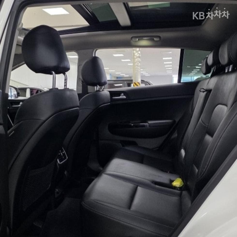 Kia Sportage 4th generationDiesel 2.0 2WD Noblesse Plus - 7