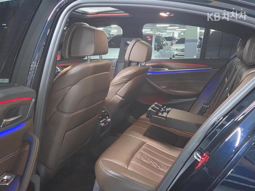 BMW 올New5 Series (G30)520d M Sport Plus - 15