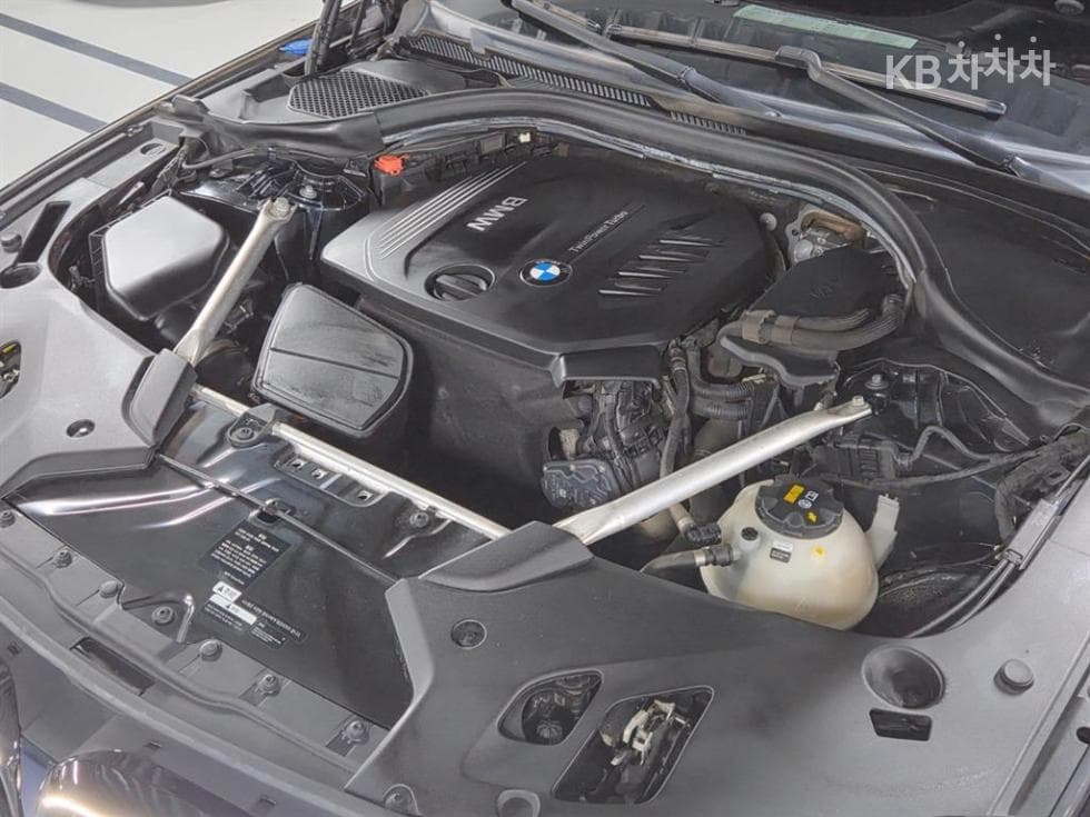 BMW 올New5 Series (G30)520d M Sport Plus - 23