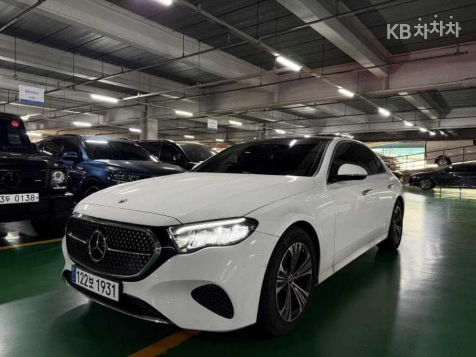 Mercedes-Benz E-클래스 (W214)E200 Avantgrade - 2