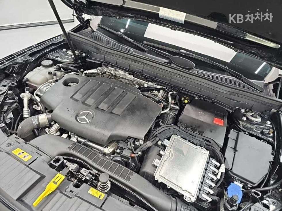 Mercedes-Benz GLB(X247)200 d - 5